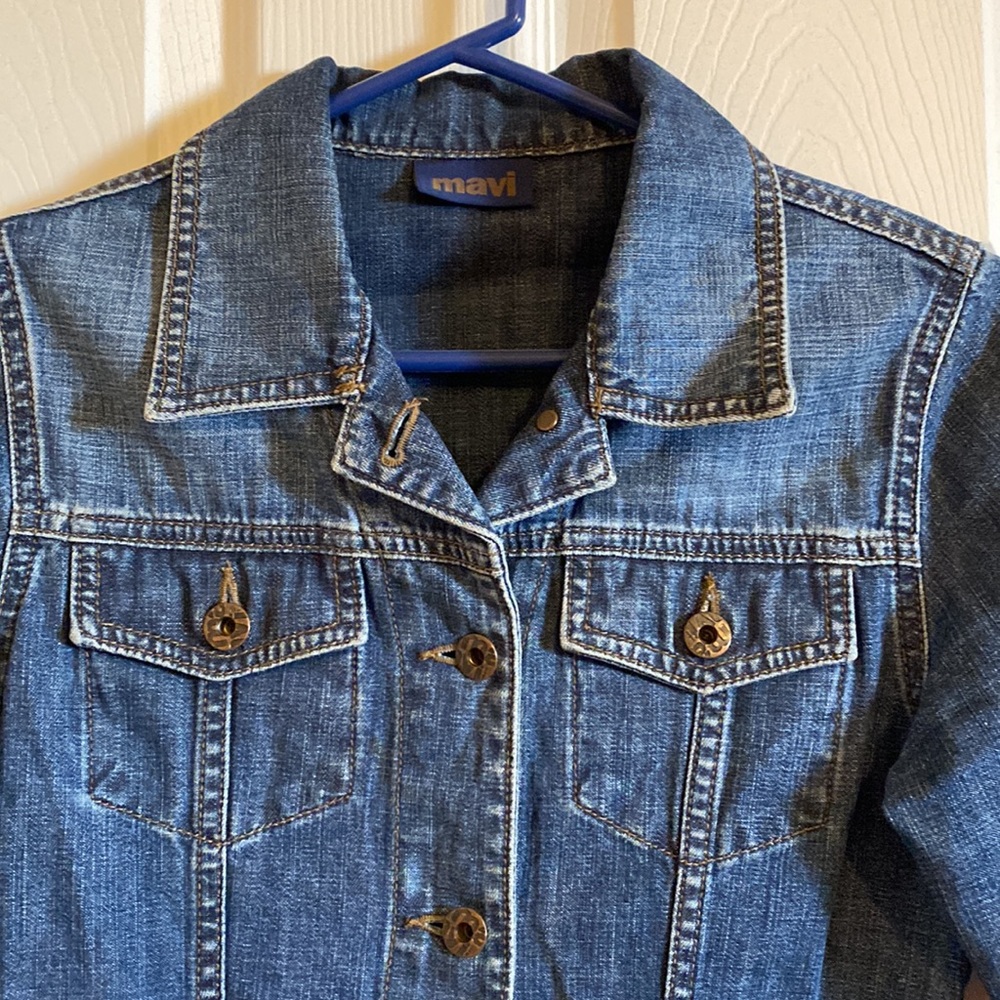 Jean jacket - Picture 2 of 4
